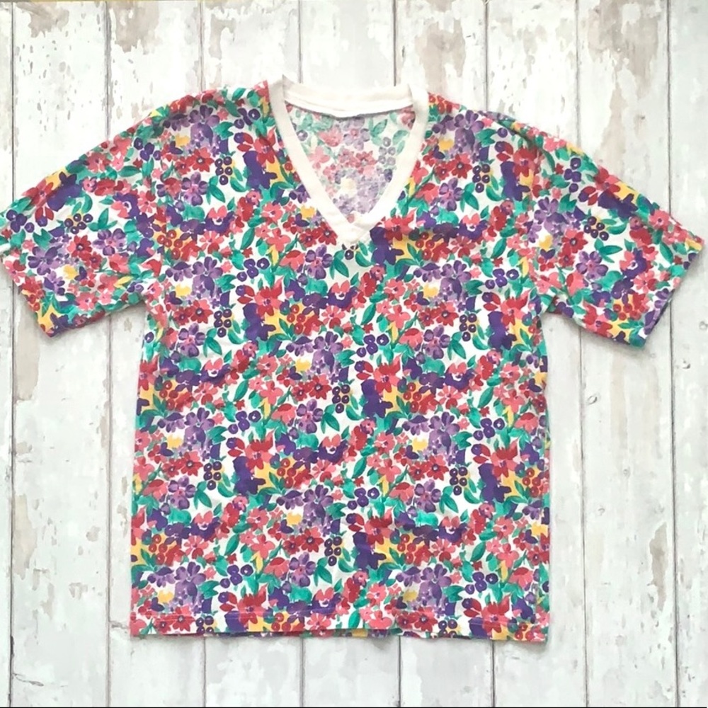 Women’s L/G Floral Shirt VNeck Pink Purple Top Size Large Boxy Cut